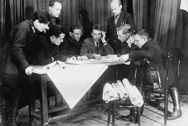 Станислав Славин - 100 великих тайн космонавтики