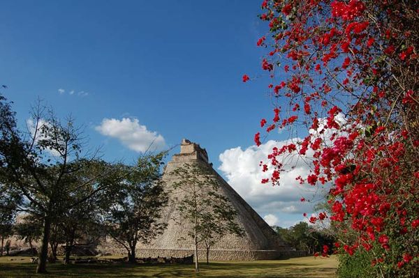 Андрей Скляров - Пирамиды: загадки строительства и назначения
