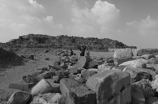 Андрей Скляров - Пирамиды: загадки строительства и назначения