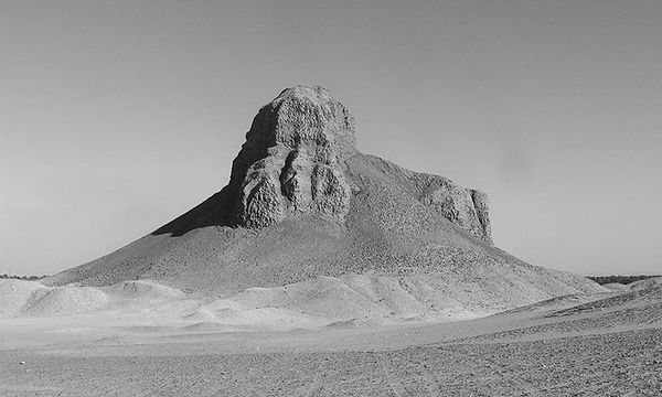 Андрей Скляров - Пирамиды: загадки строительства и назначения