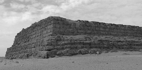 Андрей Скляров - Пирамиды: загадки строительства и назначения