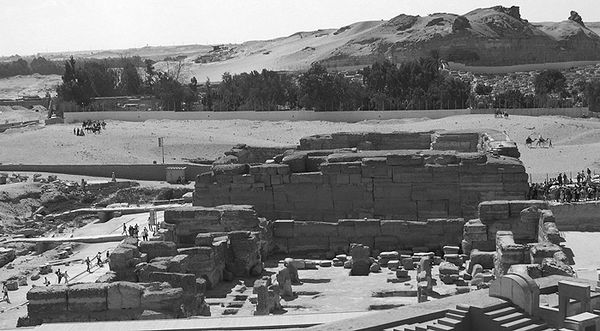 Андрей Скляров - Пирамиды: загадки строительства и назначения