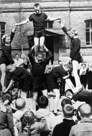 Сергей Глезеров - Удельная. Очерки истории