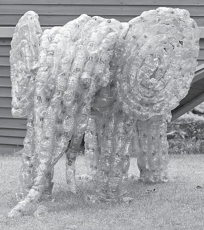 Любовь Янковская - Поделки из пластиковых бутылок