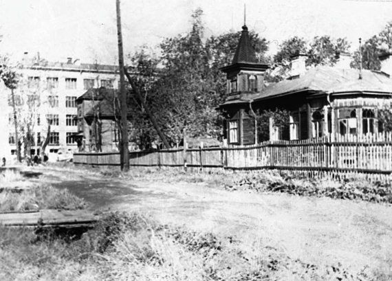 Сергей Глезеров - Удельная. Очерки истории