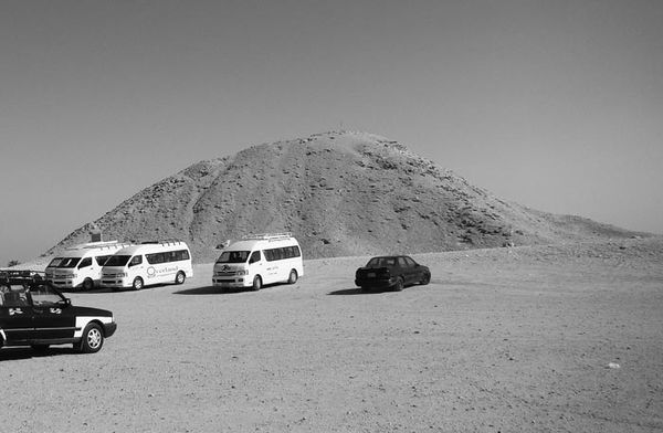 Андрей Скляров - Пирамиды: загадки строительства и назначения