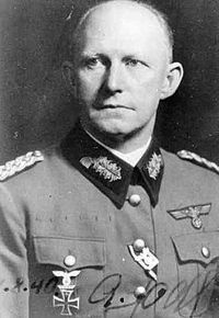 Джин Мюллер, Сэмюэл Митчем - Командиры Третьего Рейха