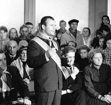 Иван Осадчий - Мы родом из СССР. Книга 2. В радостях и тревогах...