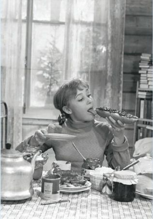 Александр Кожевников - Крылатые фразы и афоризмы кино