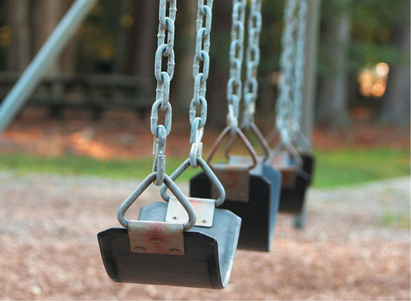 Юрий Подольский - Мебель и садовые украшения из автомобильной резины