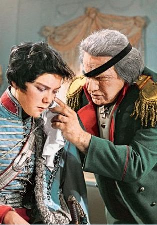 Александр Кожевников - Крылатые фразы и афоризмы кино