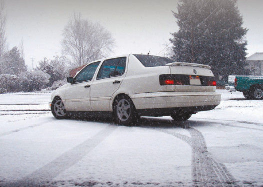 Алексей Громаковский - Ошибки начинающих автомобилистов. Советы бывалых