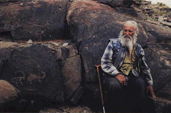 Павел Мариковский - В стране каменных курганов и наскальных рисунков