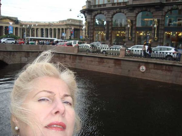 Валентина Ива - За миг до откровения