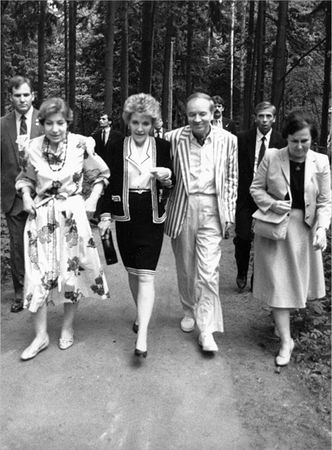 Андрей Вознесенский - Ямбы и блямбы