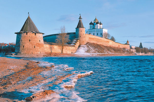 Николай Костомаров, Василий Ключевский и др. - Самодержцы московские: Иван III....