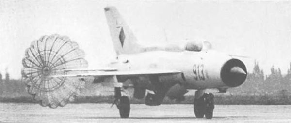 С. Иванов - МиГ-21. Особенности модификаций и детали конструкции. Часть 1