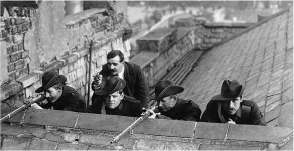 Кристер Йоргенсен - Гитлеровская машина шпионажа. Военная и политическая...