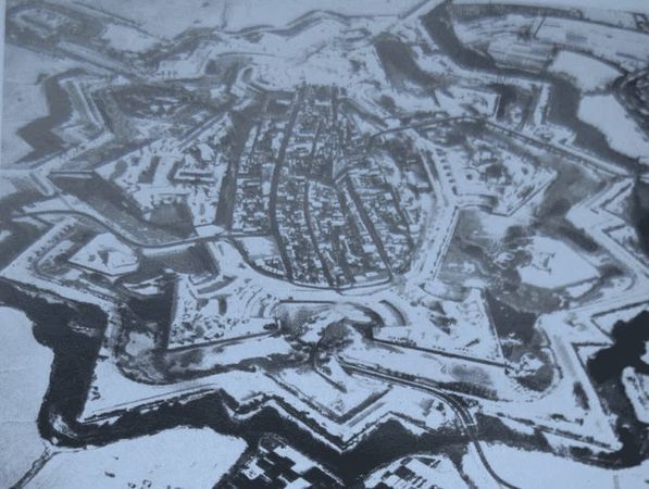 Андре Моруа - Голландия