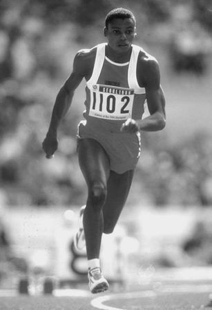 Анатолий Бернацкий - 100 великих тайн человека