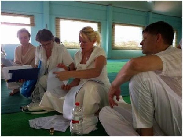 Натали Вайгелт - Рождение универсального человека Шри Татха Дхарма-сутры....