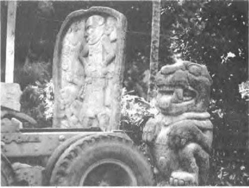 Эрих фон Дэникен - Боги майя [День, когда явились боги]