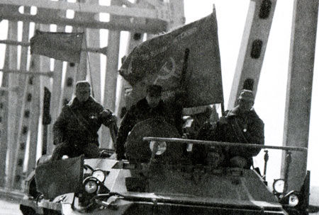 Михаил Кожухов - Над Кабулом чужие звезды