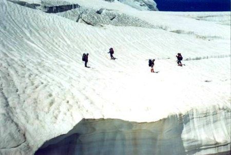 Евгений Буянов - Стихий безумные удары
