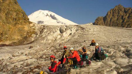Евгений Буянов - Стихий безумные удары
