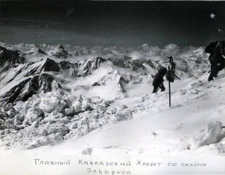 Евгений Буянов - Стихий безумные удары