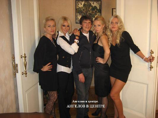 Андрей Ангелов - Особи из соцсетей