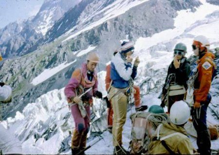 Евгений Буянов - Стихий безумные удары