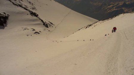 Евгений Буянов - Стихий безумные удары