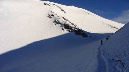 Евгений Буянов - Стихий безумные удары