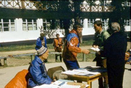 Евгений Буянов - Стихий безумные удары