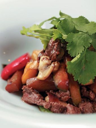 Коллектив авторов - Готовим грибы