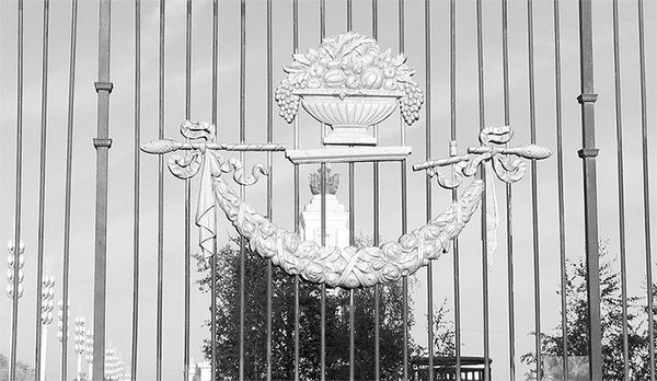 Ольга Зиновьева - Восьмое чудо света. ВСХВ-ВДНХ-ВВЦ