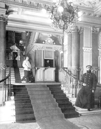 Сергей Петров - На берегах реки Ждановки