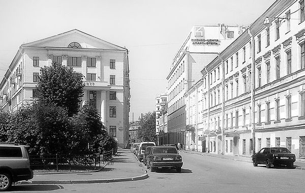 Валентин Привалов - Улицы Петроградской стороны. Дома и люди