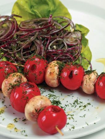 Коллектив авторов - Готовим грибы