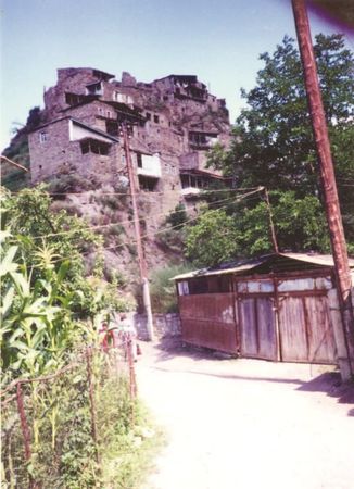 Амри Шихсаидов - Дагестанские святыни. Книга первая