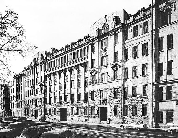 Валентин Привалов - Улицы Петроградской стороны. Дома и люди