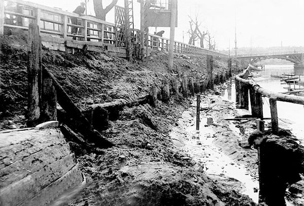 Сергей Петров - На берегах реки Ждановки