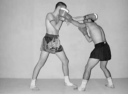 Бим Бэкман, Аман Атилов - Бойцовский клуб: боевой фитнес для мужчин