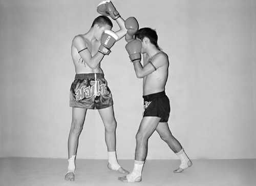 Бим Бэкман, Аман Атилов - Бойцовский клуб: боевой фитнес для мужчин