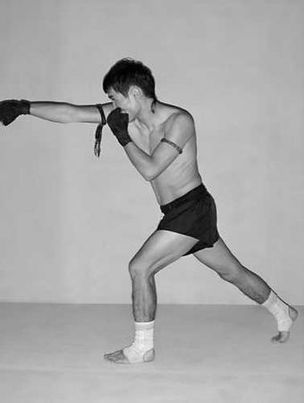 Бим Бэкман, Аман Атилов - Бойцовский клуб: боевой фитнес для мужчин