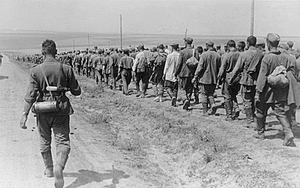 Дмитрий Жуков, Иван Ковтун - РННА. Враг в советской форме