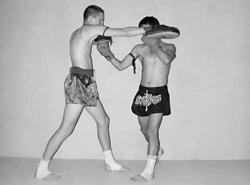 Бим Бэкман, Аман Атилов - Бойцовский клуб: боевой фитнес для мужчин