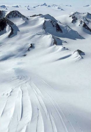 Тьерри Мейер, Шарль Бюффе - 8 полюсов Фредерика Паулсена. Путешествие в мир холода