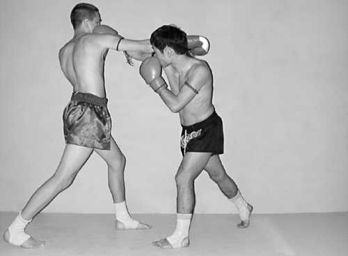 Бим Бэкман, Аман Атилов - Бойцовский клуб: боевой фитнес для мужчин